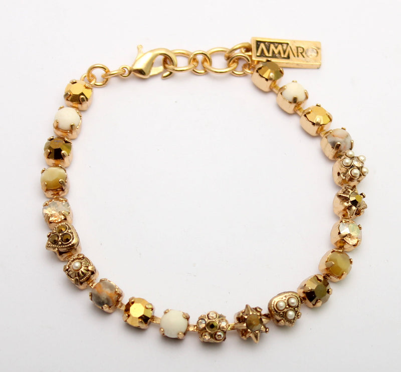 Beautiful and delicate bracelet set with Swarovski crystals and semi precious stones
