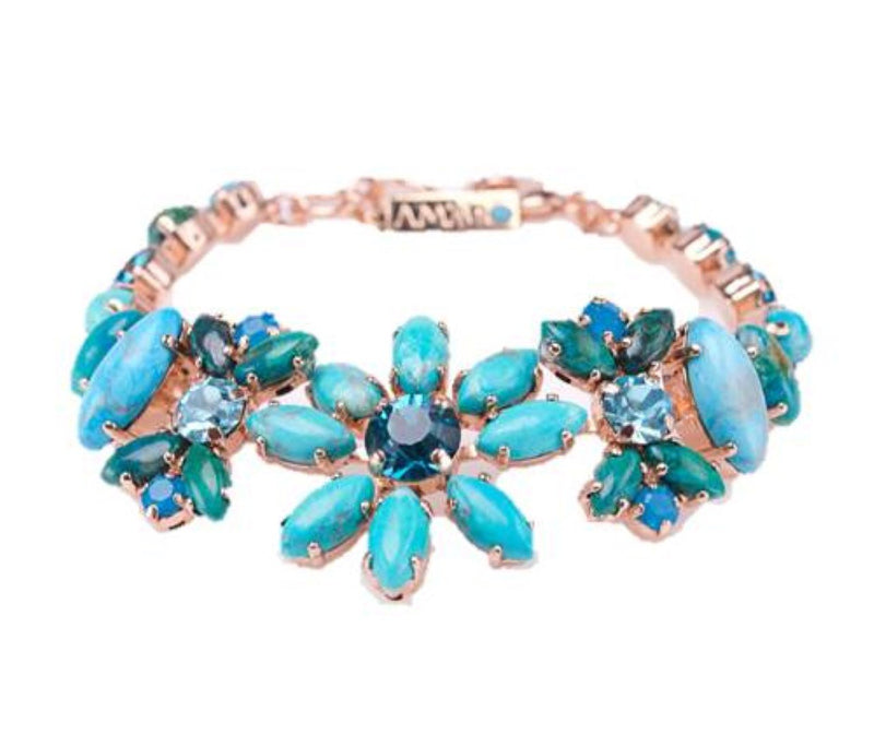 Elegant bracelet with flower-shaped central element